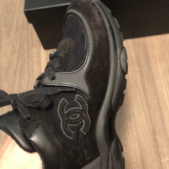 Chanel black sneakers - Picture 3 of 5